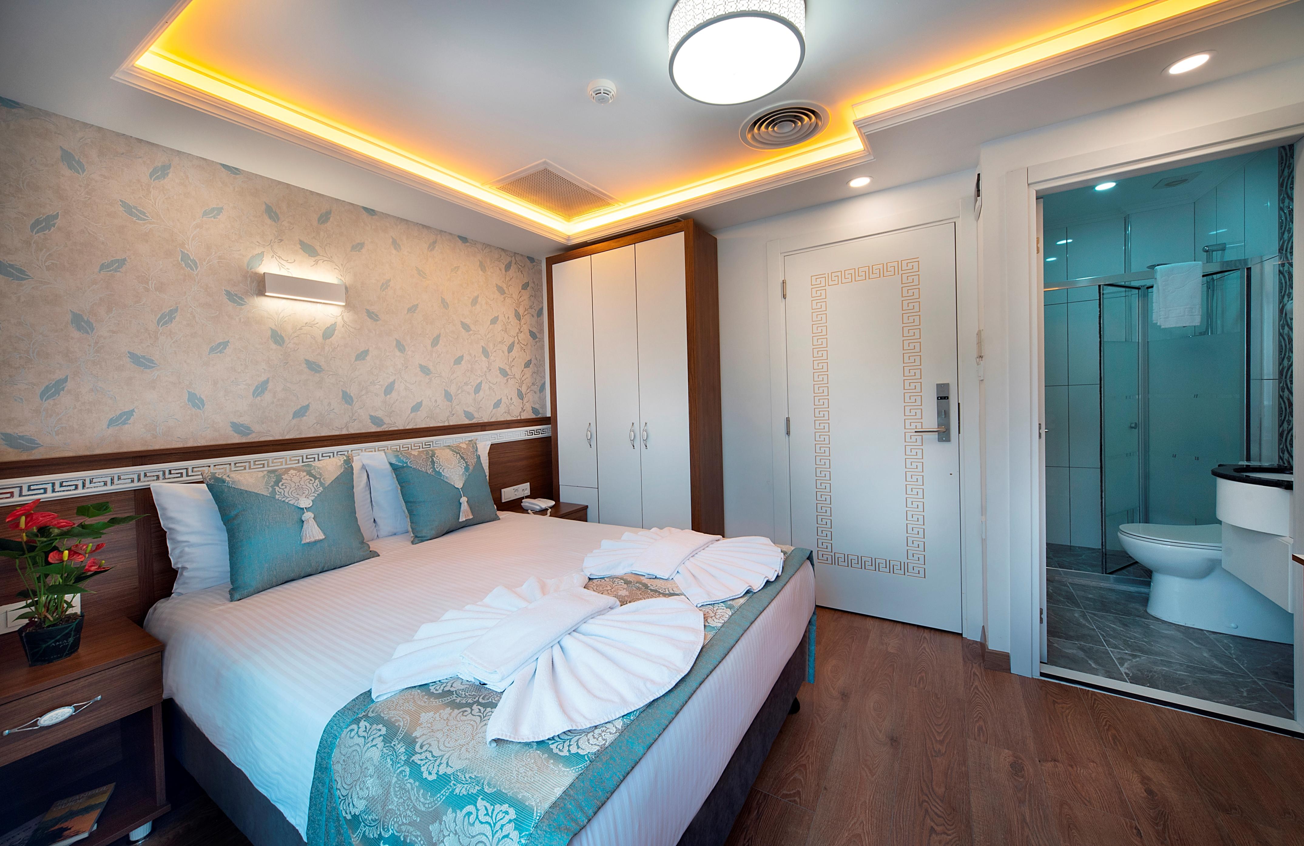Lika Hotel Istanbul Exterior photo